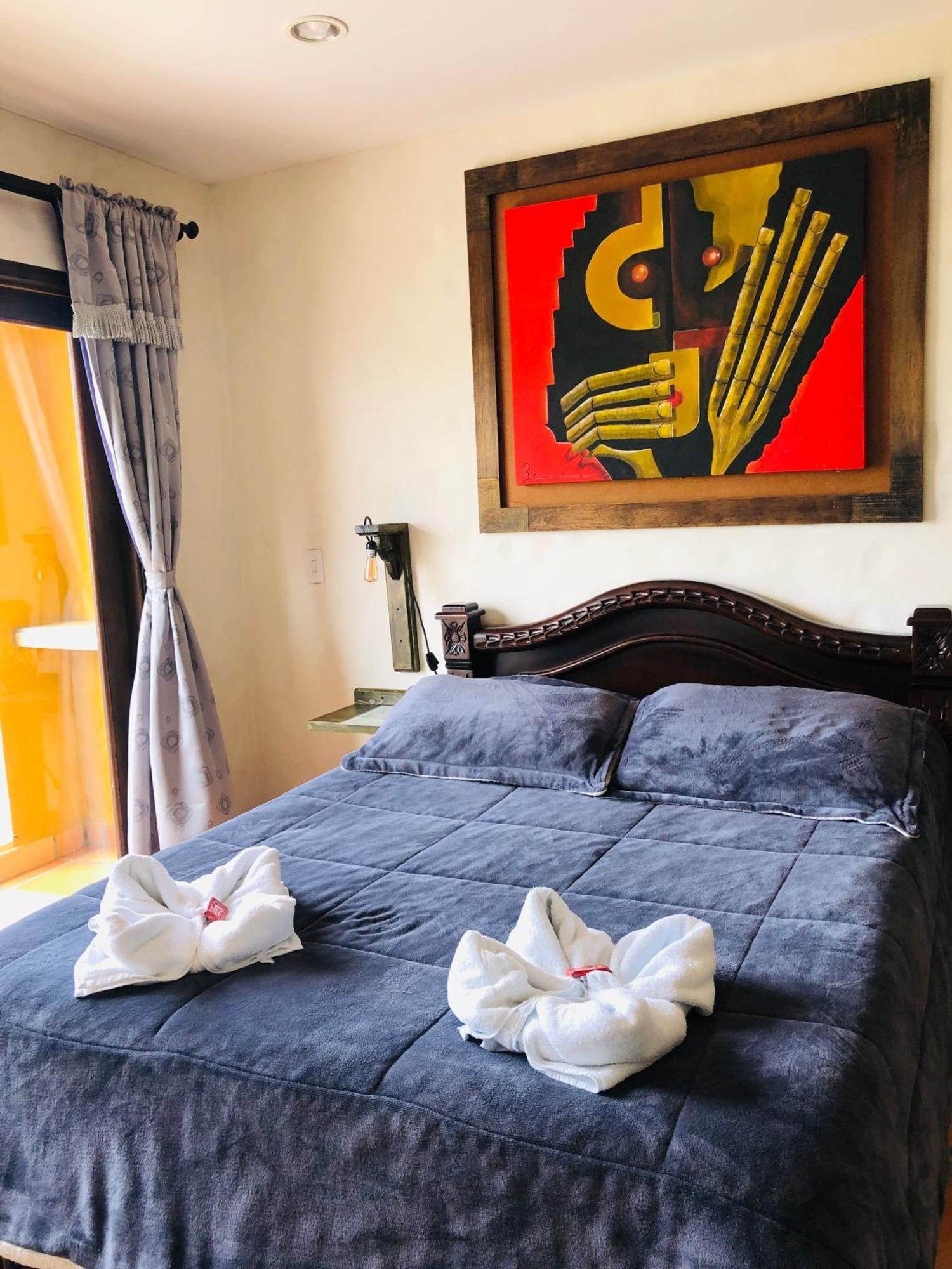 Lake View Hostel Guatapé エクステリア 写真
